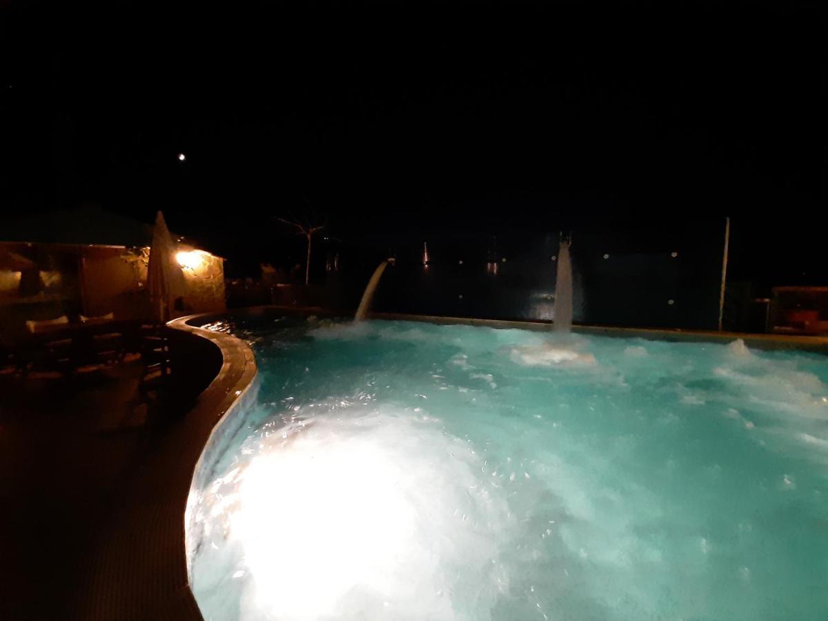 Hotel Flesvos Pefkochori Dış mekan fotoğraf